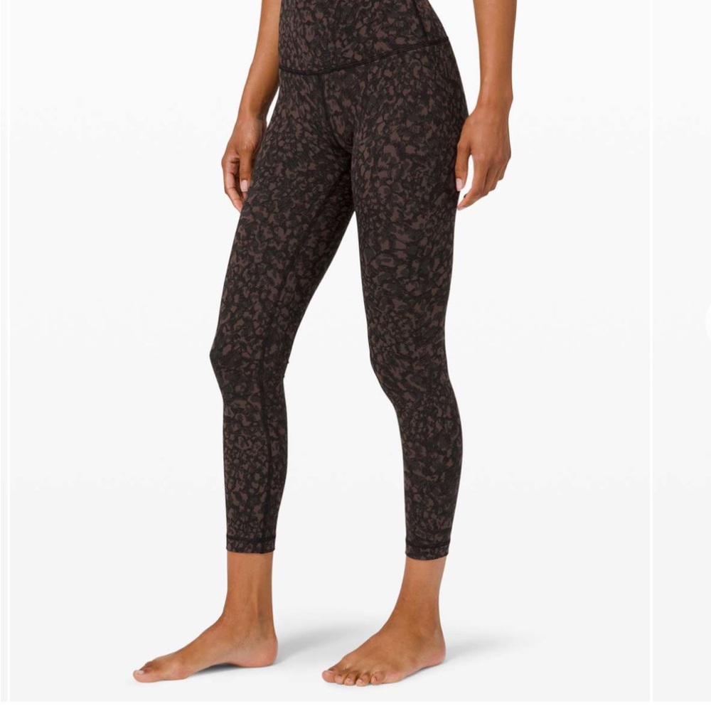 Size 4 NWT Brown & Black Lululemon Leggings